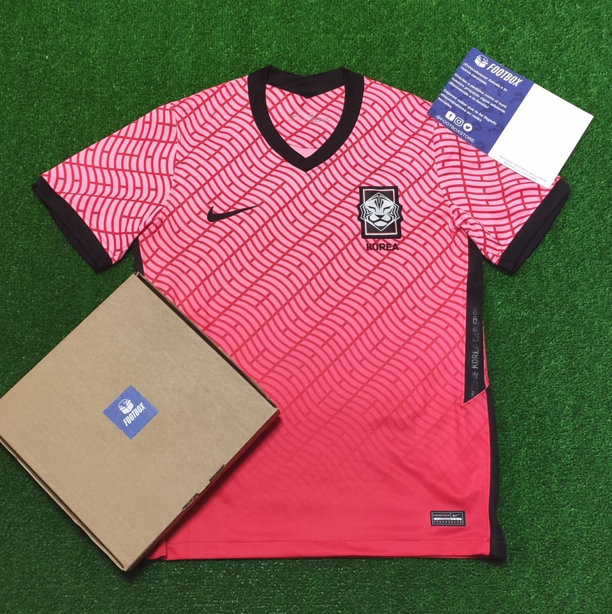 footboxstore's tweet photo. 🎁 Si GERARD MORENO marca el primer gol del partido contra Suecia, sorteamos una FootBox entre todos los que...

🔃 Den RT
🤝 Nos sigan

👉 https://t.co/pwLfYb1Y7L 👈 https://t.co/uQKEIvRDvZ
