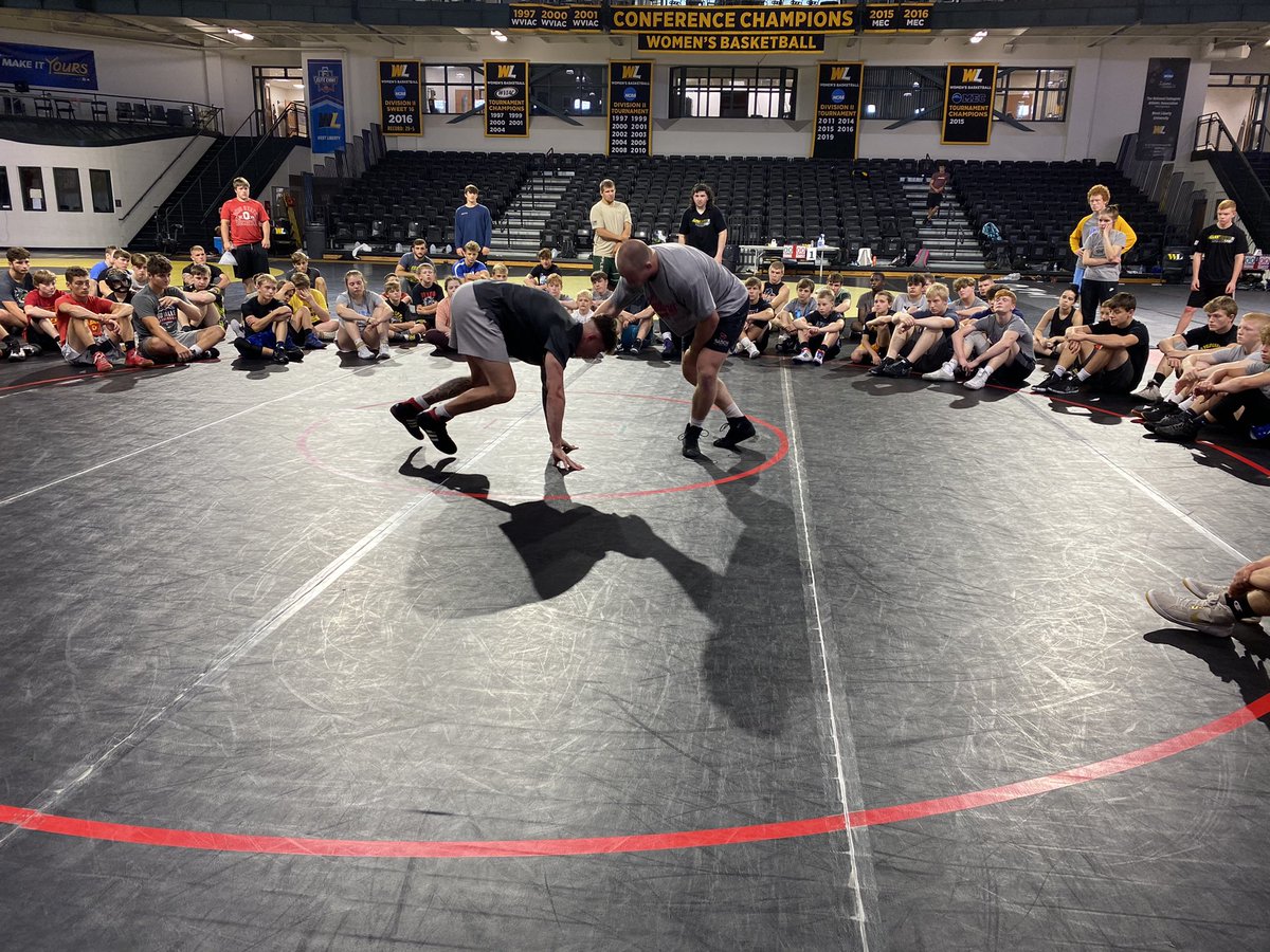 DannyIrwinWC's tweet image. 4x National Champ @RileyLeFever investing in our campers this morning! #ClimbTheHill