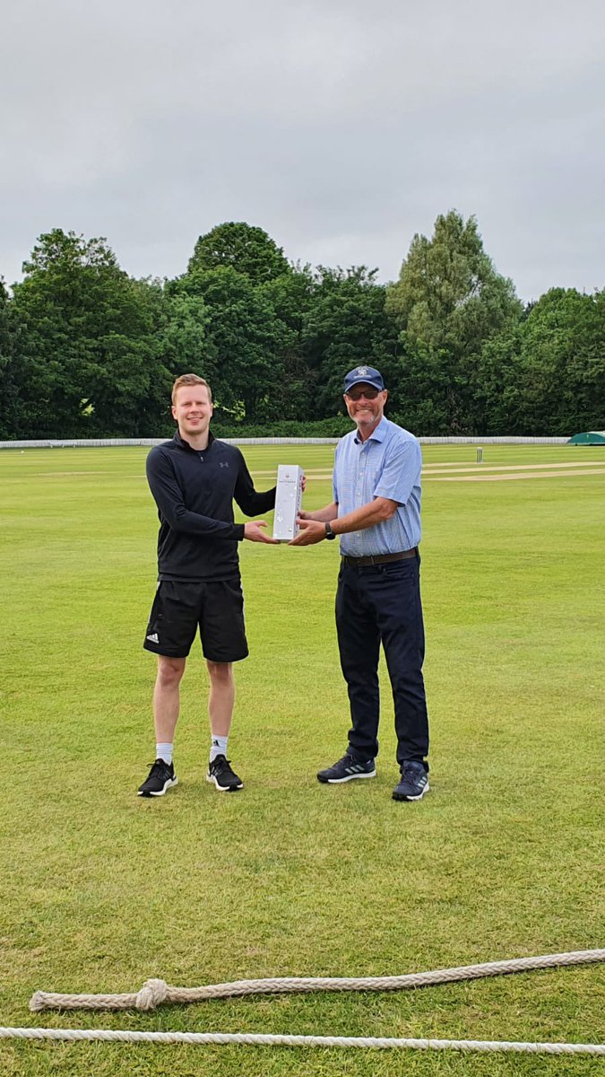 SEWCLeague's tweet photo. The Thomas Carroll Player Of The Month for May goes to Lisvane top order batsman Jack Pritchard

Full details can be found 👇

https://t.co/EMZt32zjVg

@lisvanecc @thomascarrollgp https://t.co/N8dTCIjrqa