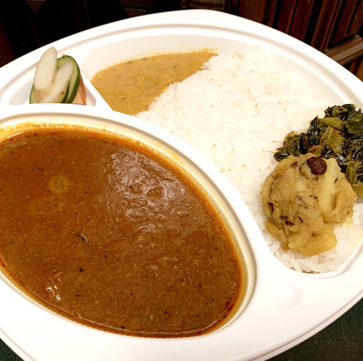 カレーアンドオリエンタルバル桃の実 カレーアンドオリエンタルバル桃の実