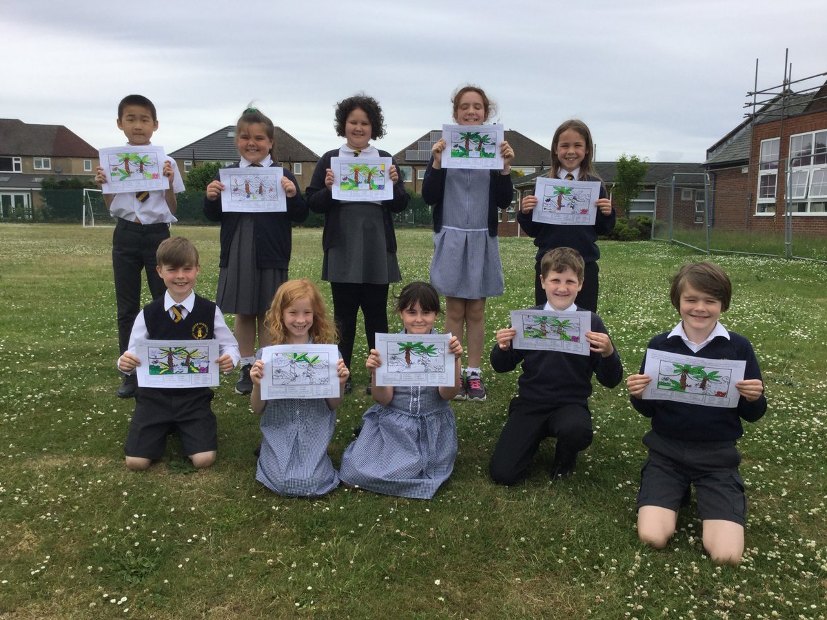 HBJSCH63's tweet photo. 4H took a walk through the jungle in French today. We talked about the different animals that we might see and described them using some new French vocabulary #HBJSyear4 #HBJSFrench https://t.co/YOx1E0lrtV