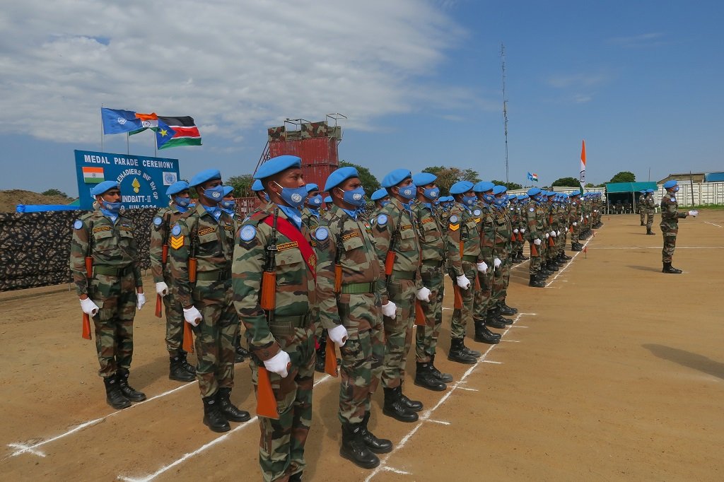 LtVipin's tweet image. 135 Indian peacekeeping troops, based in South Sudan &amp;amp; serving with UNMISS, have received @UN medals for outstanding performance in Jonglei State &amp;amp; the Greater Pibor Administrative Area.
They have been engaged in various activities including civil-military cooperation. 
#IArmy 🇮🇳