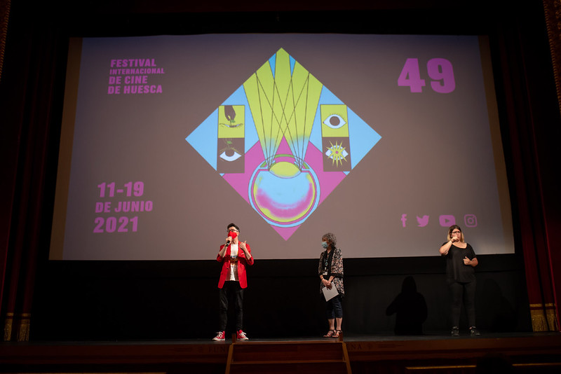 Creanavarra's tweet image. ¡D'Artacan y los tres mosqueperros ya ha vivido su preestreno en @FestivalHuesca! 🥳 Dar la enhorabuena a su director @catomaro y a todo el equipo de @FilmsApolo donde muchos de nuestros estudiantes han desarrollados sus prácticas ¡muy pronto en cines y qué ganas tenemos! 😃