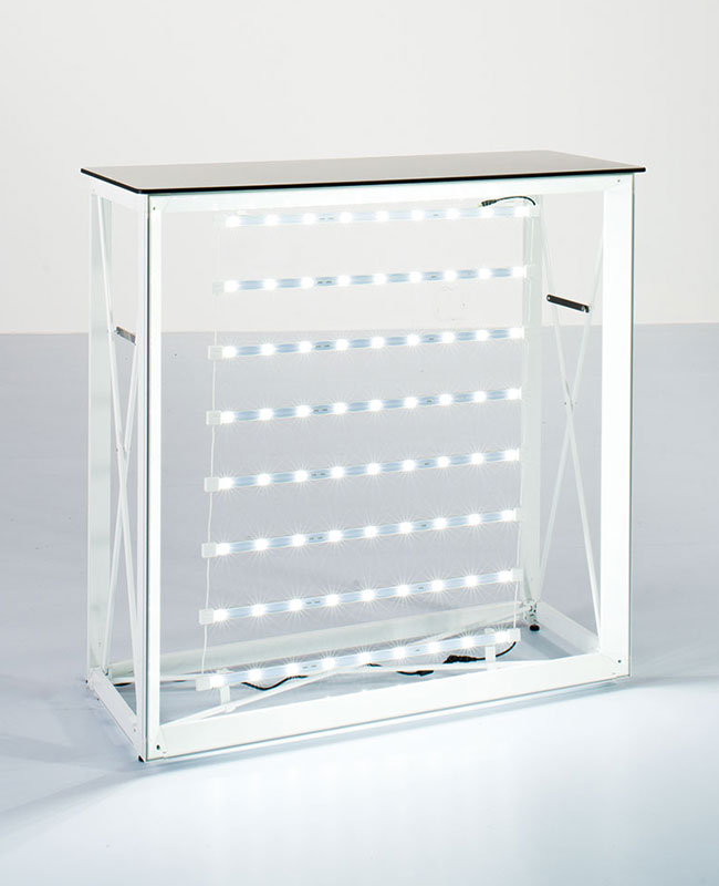 El #Mostrador Tex Up Smart #Backlit es un display elegante y plegable. Con marco para impresiones textiles, tablero, estante interior y lo mejor: con cortina de iluminación LED incorporada.

Haz clic aquí para más información y realiza tu pedido online: lnkd.in/gHUZUyn