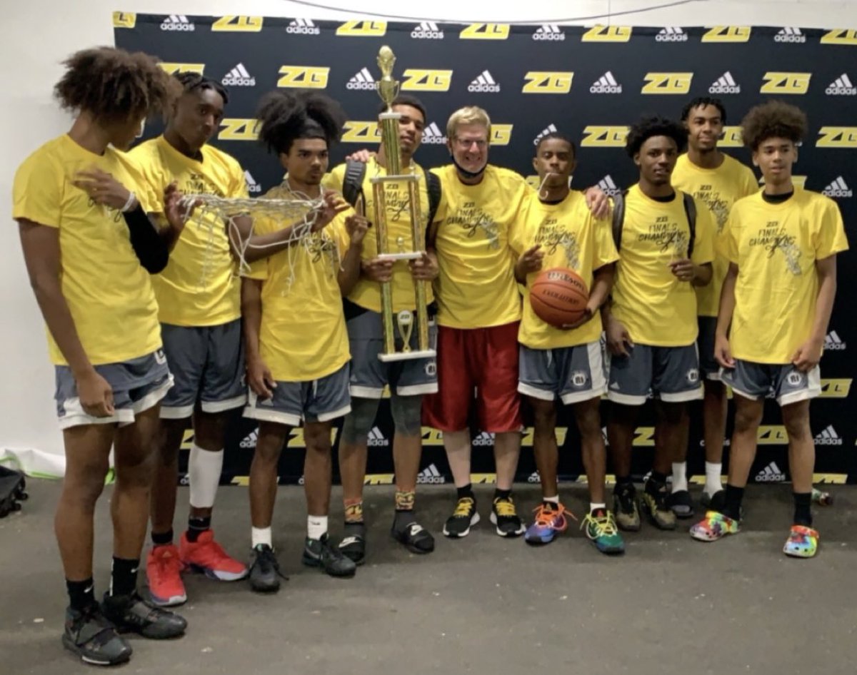 Team New England RI tweet media