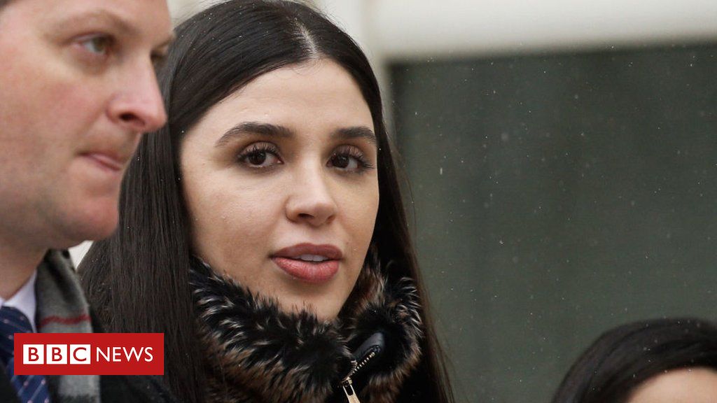 Emma Coronel Aispuro: Wife of El Chapo pleads guilty to drugs charge https://t.co/PSPWf3KOcH https://t.co/gJnA2hZK07