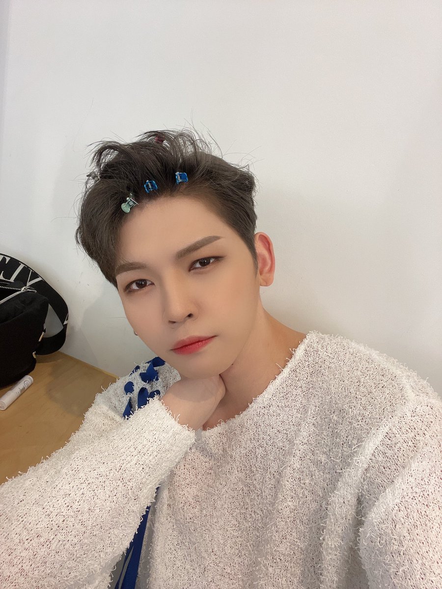 UP10TION's tweet photo. [#쿤] 오늘 쇼케이스 재밌으셨나요??😇😇💛 https://t.co/kPWRbZpqzH