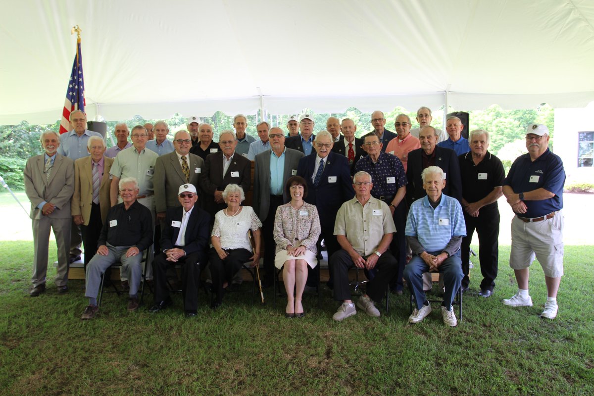 JohnsonCollege's tweet photo. Yesterday, we held our Golden Alumni Reunion & Induction Ceremony. Congrats to all the new members of the Golden Alumni Society! Thank you to all who returned to campus, especially the Golden Alumni Committee who play a crucial role in planning this event. #WeWork #JCEssential https://t.co/OlE92by6pl