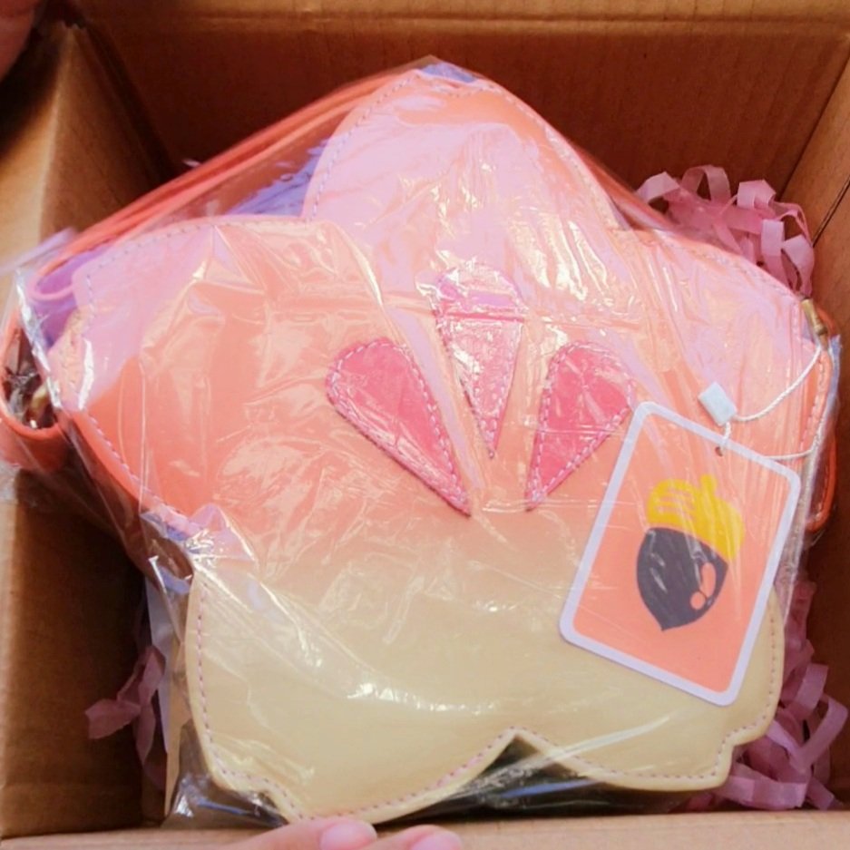 NookAndBells on Twitter "I received a Cherryblossom pochette today as a gift 🌸💕 This is me 