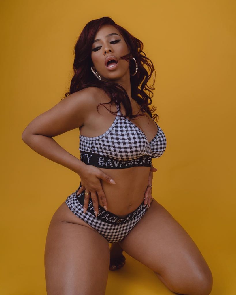 TW Pornstars - 1 pic. Cyn Santana 🇸🇻🇩🇴. Twitter. 3:17 PM - 14 Jun 2021
