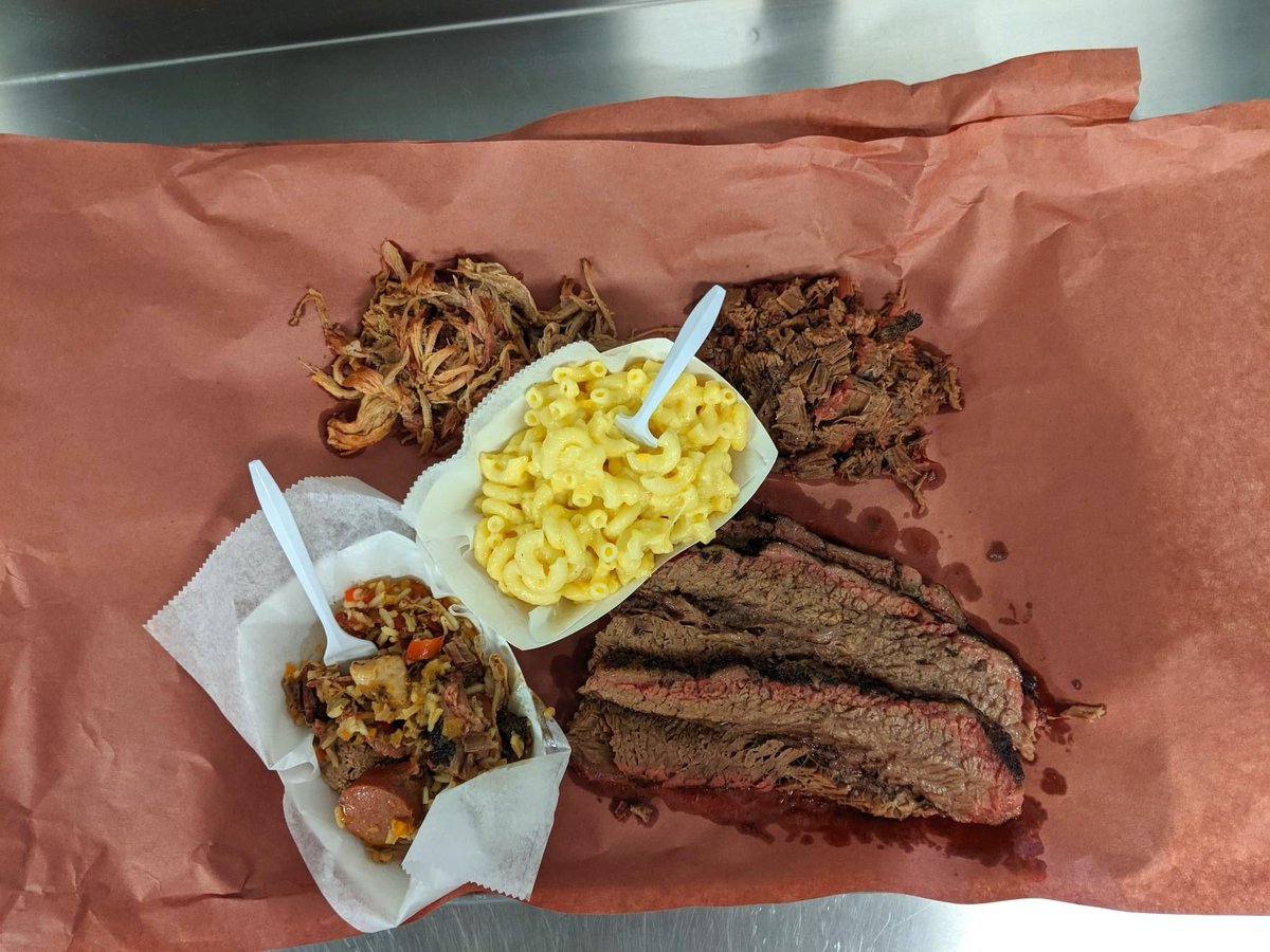 Food Truck Frenzy returns Saturday! 
↪️ buff.ly/2LeqMkR

Featuring:
<a href="/munchymachineft/">Munchy Machine</a>
<a href="/cpctruck/">cleanplateclubtruck@gmail.com</a> 
<a href="/Hab_FoodTruck/">Have A Ball.</a>
<a href="/gottalottagelat/">Gotta Lotta Gelata</a> 
<a href="/CupcakeCarny/">Cupcake Carnivale</a> 
<a href="/DrWutzit/">Wonder Balls!</a> 
The Nacho Depot
22BBQ
Albies Burger Truck
The Walking Taco
Barkley's BBQ