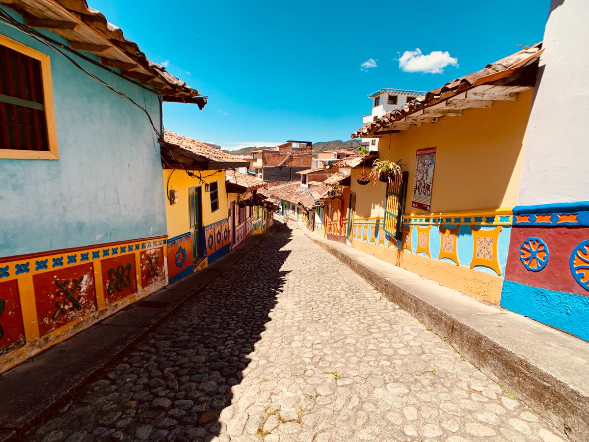 PriceTravel_CO's tweet photo. Hoteles, paquetes y más. ¡Cotiza tus viajes con https://t.co/aUVf5TMGUG!  👉 https://t.co/fZ7EAIukmy https://t.co/aiFNcLjOAO