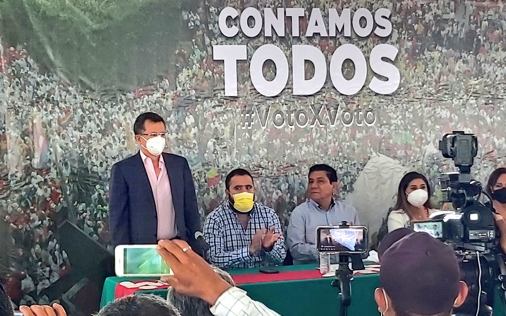 HéctorAprezaPatrón (@hectoraprezasi) on Twitter photo Acompaño a <a href="/Mario_M_Arcos/">Mario Moreno Arcos</a> quien, en conferencia de prensa, establece su posicionamiento sobre los resultados del proceso electoral. #SomosPRI #ContamosTodos Acompaño a <a href="/Mario_M_Arcos/">Mario Moreno Arcos</a> quien, en conferencia de prensa, establece su posicionamiento sobre los resultados del proceso electoral. #SomosPRI #ContamosTodos