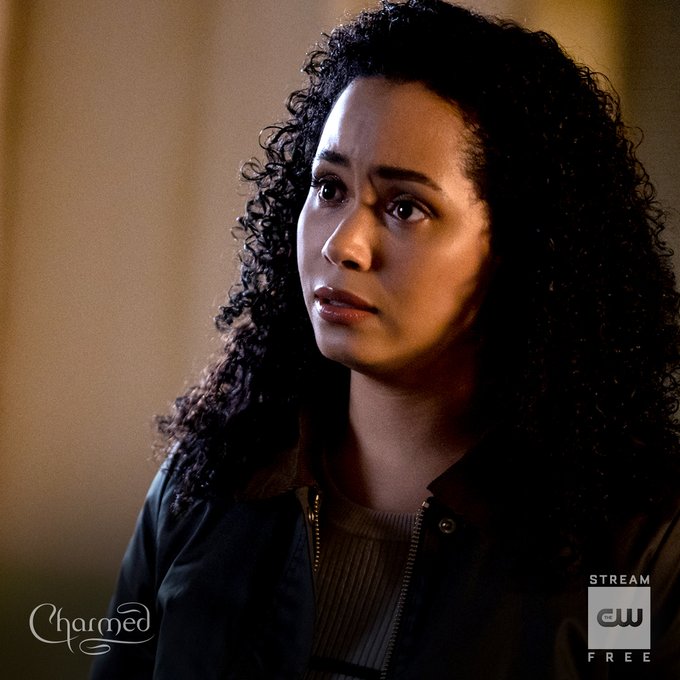 MADELEINE MANTOCK E32tSAjWYAUn9Hn?format=jpg&name=small