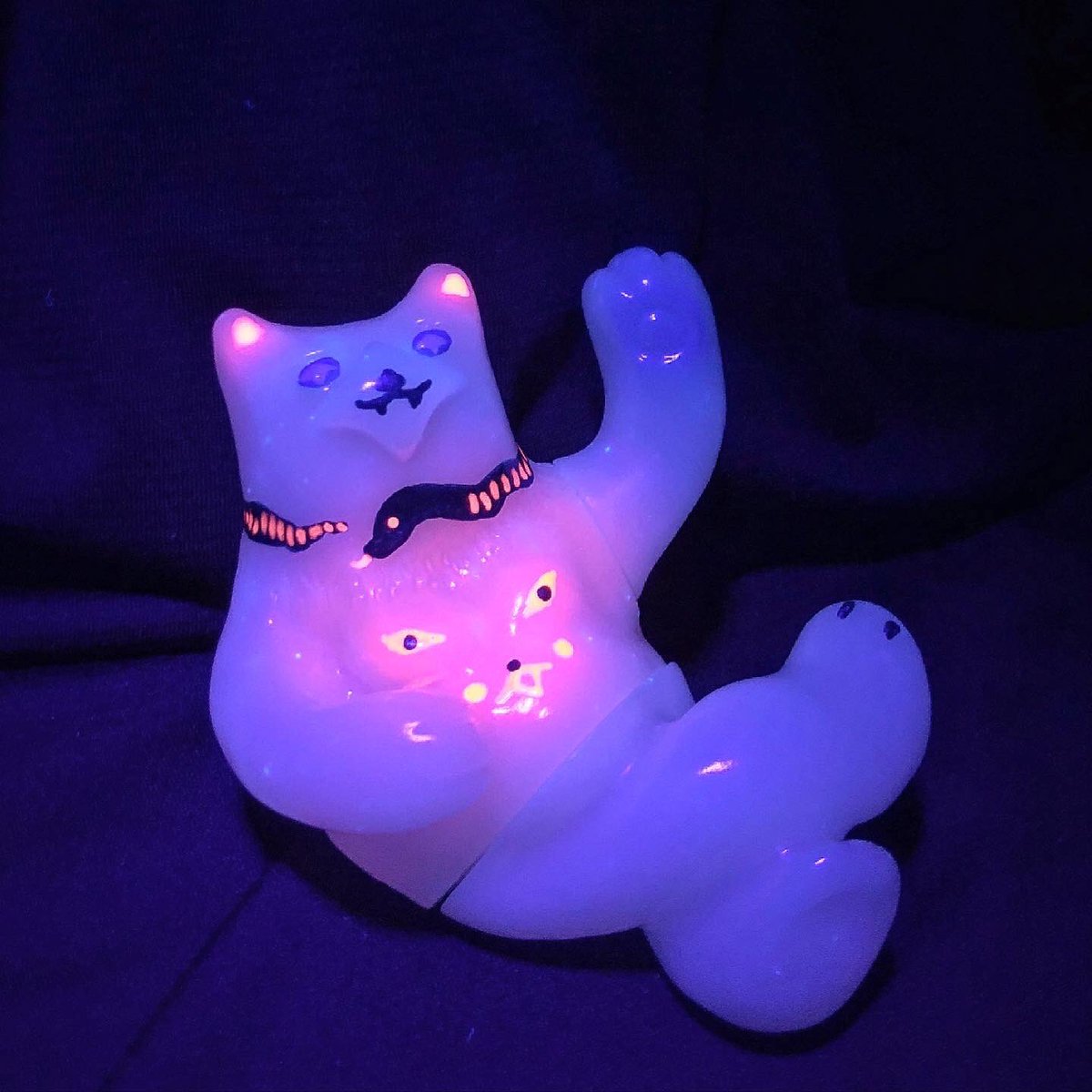 Songorr2's tweet photo. 🍀🐈 Mew ~ Mew 🐈🍀
#mermertoys #sofubitoys #sofubitoy #sofubi #sofubicollection #softvinyl #arttoys #toyphotography #toys #cat #ネコ #猫 #ソフビ #artcollector #장난감 #玩具 #키덜트 #sofubilottery #lottery #milkboytoys #cattoy #thelittlecatshop https://t.co/EZs0eqHtWW