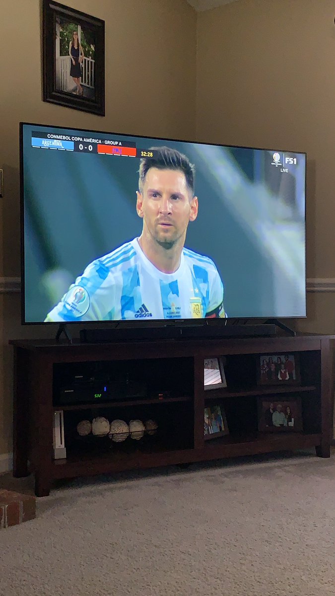 EddiePasta922's tweet photo. Can you guess what happened next?👀 #Messi https://t.co/4OrVYlFExC