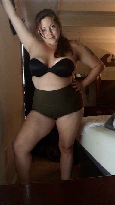 🍑 https://t.co/EWEhMOwq4t<a href="/tag/morning"class="tags"><span>#morning</span></a><a href="/tag/pawgbooty"class="tags"><span>#pawgbooty</span></a>