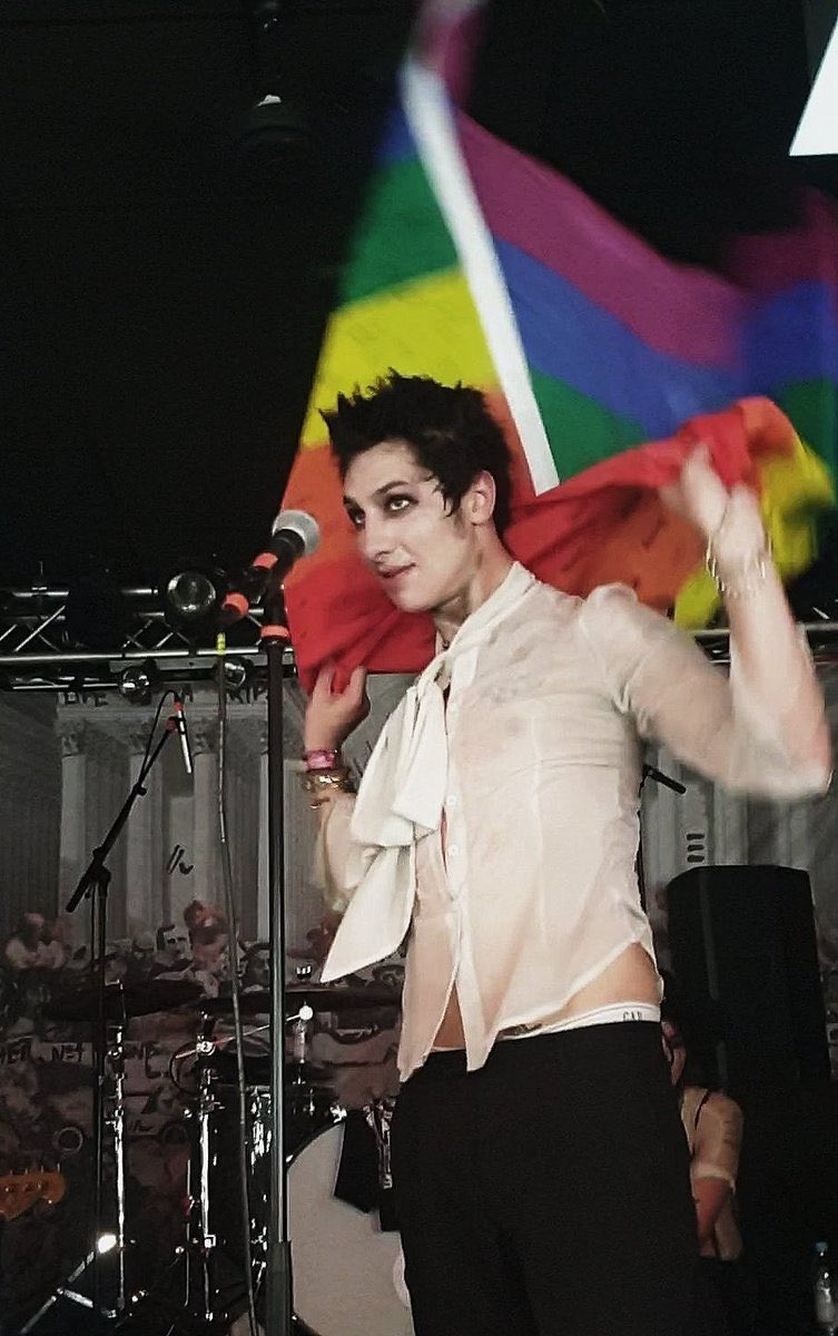 myspacesceneboy's tweet photo. 🌈@RemingtonLeith @PalayeRoyale https://t.co/lF2P1OKyZa