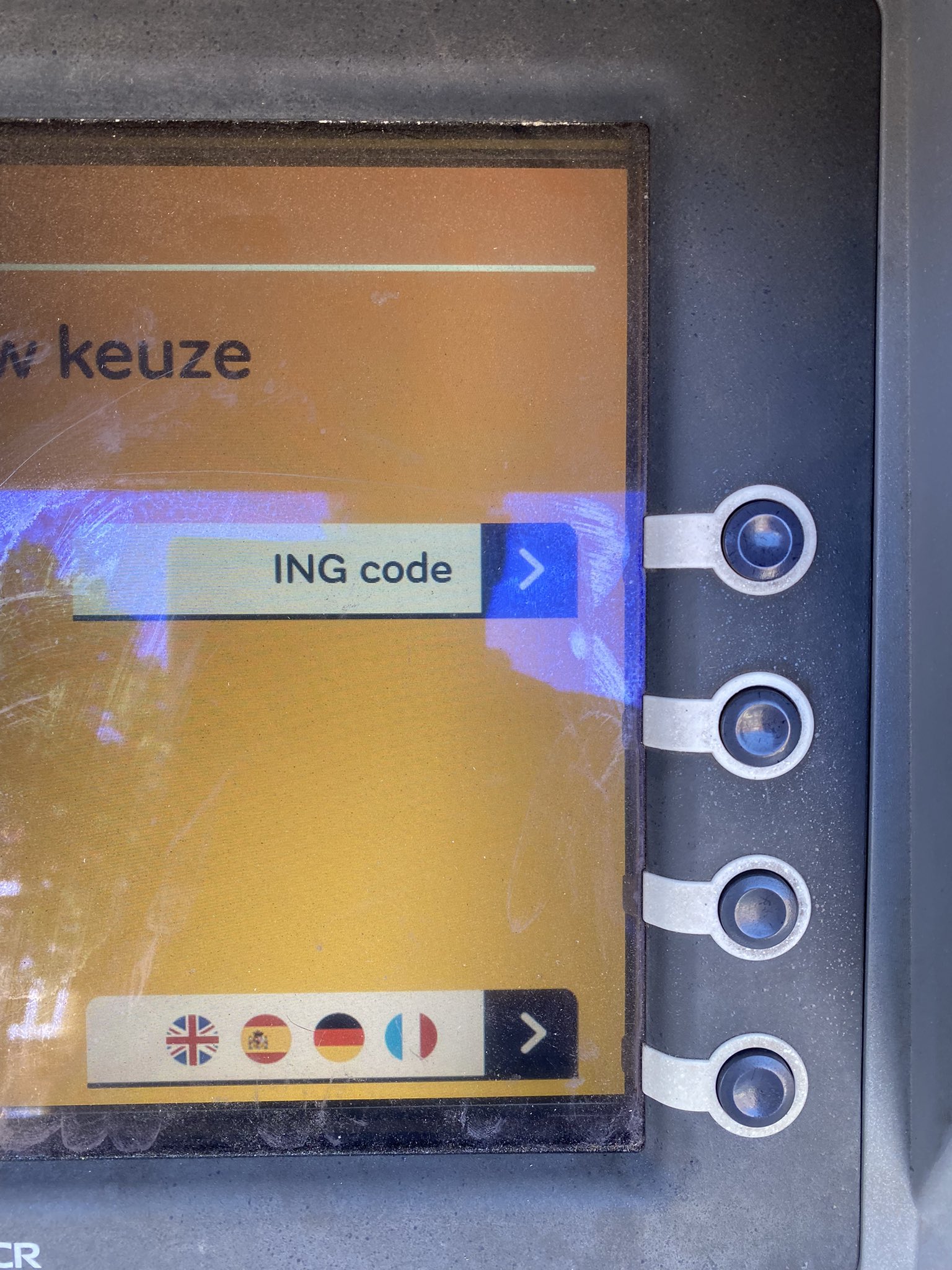 Magistraat verdiepen Genealogie Jakob Thusgaard on Twitter: "@barrymorgan808 @Marjoleintj @ingnl @mvdla  @Tinusg @geldmaat @robbla Duuuus, kan contactloos (met je mobiel) contant  geld opnemen in een @geldmaat als @ingnl klant nu wel of niet? Geldmaat  lijkt