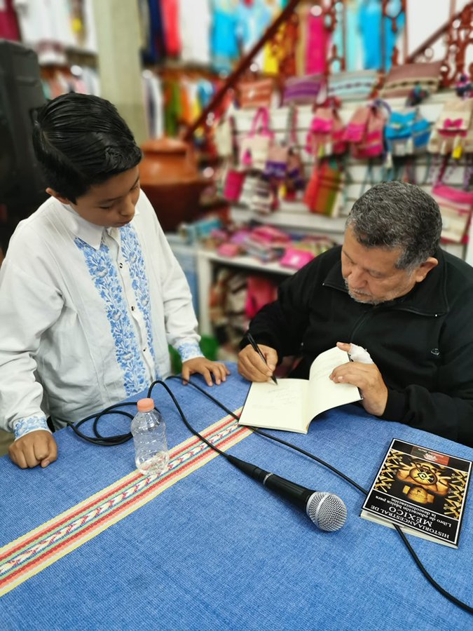 LOS VIEJOS ABUELOS NUESTRA RAÍZ INDÍGENA
<br>Libro para ser leído a los niños 