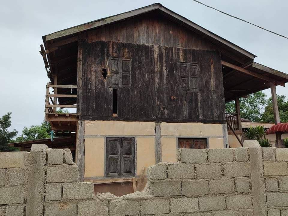 SAC Terrorists fired heavy artillery shells on civilian houses in LoiYin Mingala, Moebye, Southern Shan State.

#June14Coup #WhatsHappeningInMyanmar #MilkTeaAlliance