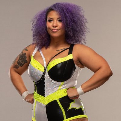 Same curlies, new color Thickmama changing it up.