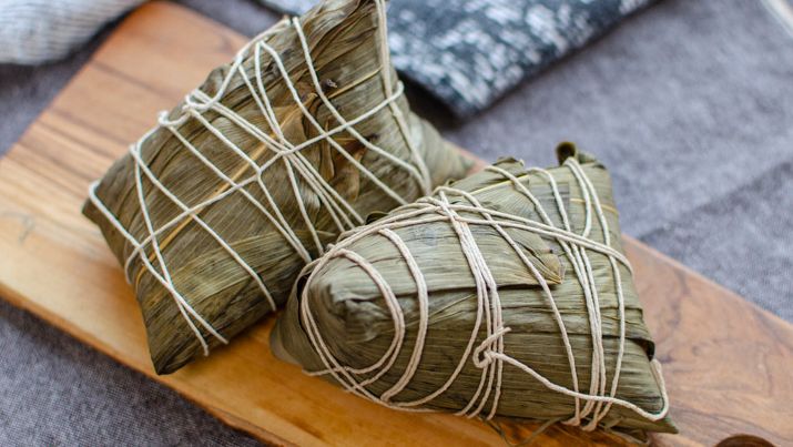 You can't celebrate the Dragon Boat Festival without #zongzi. 🐲🚣‍♀️ If you don't want to make your own, you can order homemade zongzi on Chowbus!