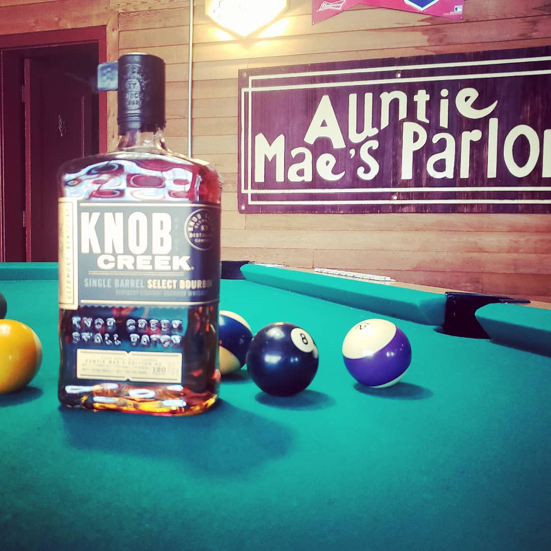 AuntieMaes's tweet image. Father's Day is coming up. Here's a couple of ideas for dad . . . 
1. A bottle of Auntie Mae's Single Barrel Select Knob Creek (can be purchased @LibraryLiquor)
2. An Auntie Mae's tee shirt or gift card from auntiemaes.com