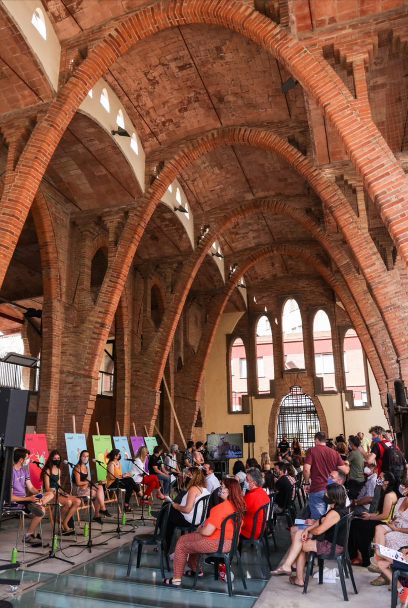 ajsantcugat's tweet photo. 🎇Presentem la programació de la #FMSantCugat 2021🎆

👉Del 25 al 29 de juny
👉Més de 100 propostes en 13 espais
👉Consulta el programa i reserva la teva entrada a 👇
https://t.co/sfQJawfOEh

#somemociostc https://t.co/mUpTm219xj