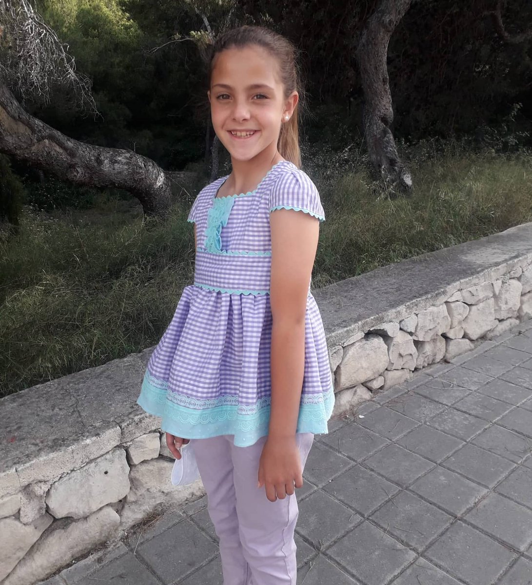 Hoy es el primer día de ensayos para la elección de la Bellesa del Foc, y Alba ya está lista.
~~~~
#fogueraramblademéndeznúñez #hogueraramblademéndeznúñez #foguerarambla #hoguerarambla #rambleras #rambleros #foguerafundadora #hoguerafundadora