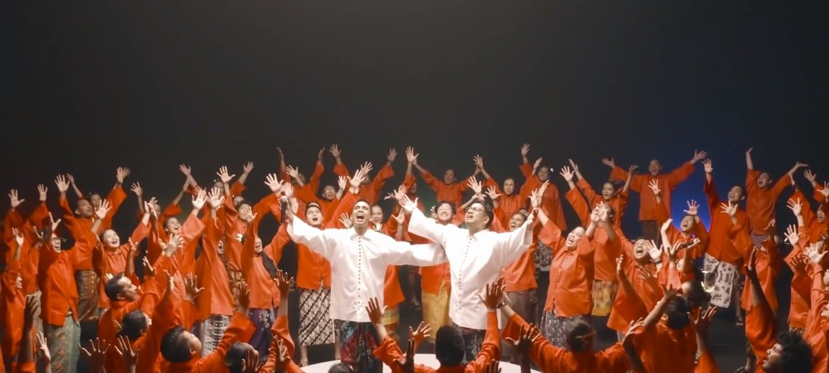 cookieeya's tweet photo. Got shocked by PENSI-Pentas Swara Indonesia by skinnyindonesian24 are insane bruh , i mean this is more than an art. To all the team mostly ka jo dan ka andovi u guys make a really Great Great Job 👏👏👏 https://t.co/RANvXg4SiT
