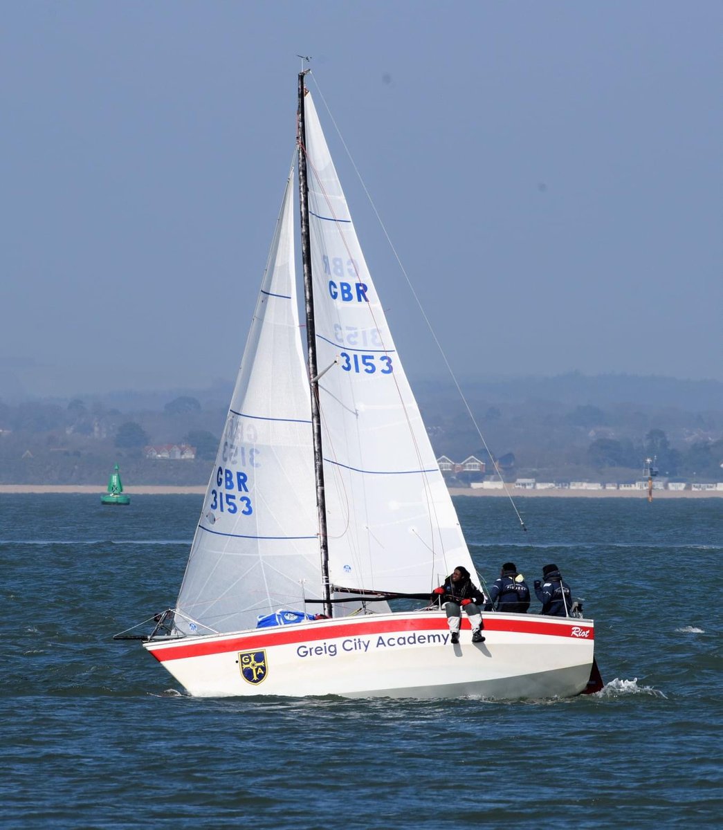 Are you looking for a new challenge that will help shape the future of a young person? Join the Scaramouche Sailing Trust’s board! More details - scaramouchesailing.org.uk/2021/06/04/joi… #charitywork #volunteering #scaramouchesailing