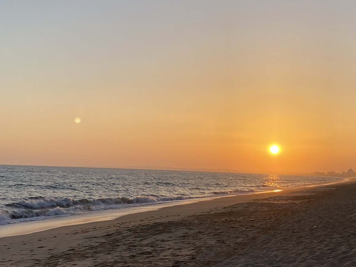 Sunset at Julia’s restaurant!☀️couple of minutes walk from Apartment Julia!