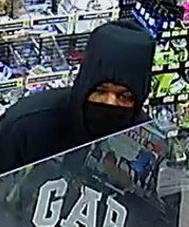 LSPDPIO's tweet photo. Attempt to Id! PLEASE RT!
LSPD is seeking the public's help in identifying this male in regard to a robbery that occurred on 06/03/21, at 9:40pm, in the 300 block of NE Todd George Pkwy.  If you can id him, call LSPD Tips hotline at 816-969-1752 in reference to case #21-3488. https://t.co/4idsExdbbF