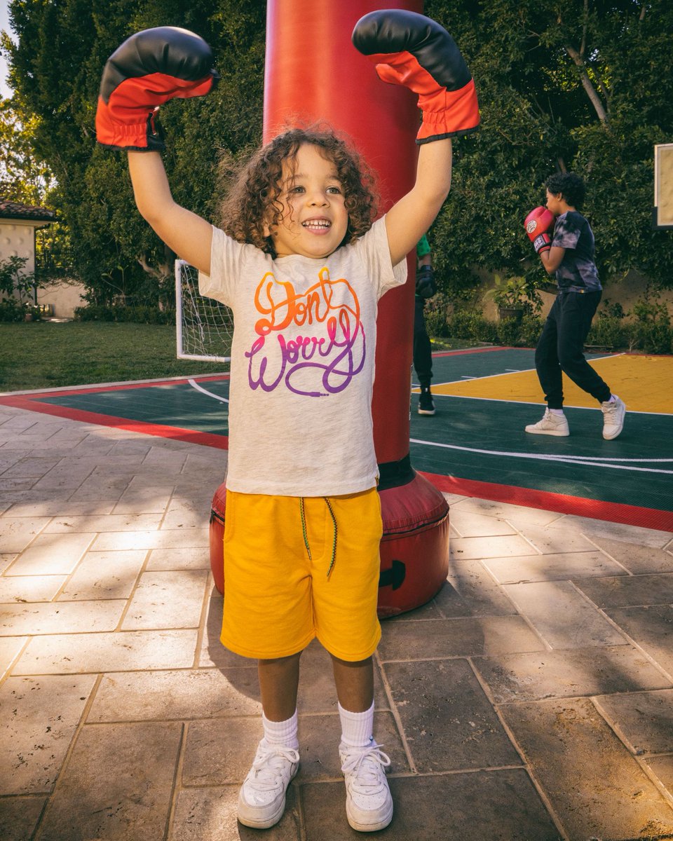 tuffgongww's tweet photo. ππ₯ Champion in the making π₯π
π @appaman x @ziggymarley kids clothing capsule available now: https://t.co/HsozNAfazP
β£
#ziggymarley #appaman #summerfun #sports #kidswear https://t.co/k5k3xhTnn2