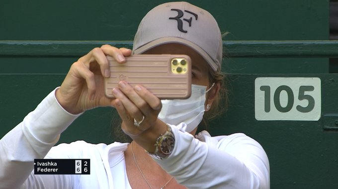 E33g0RQVIAAfb1B?format=jpg&name=small