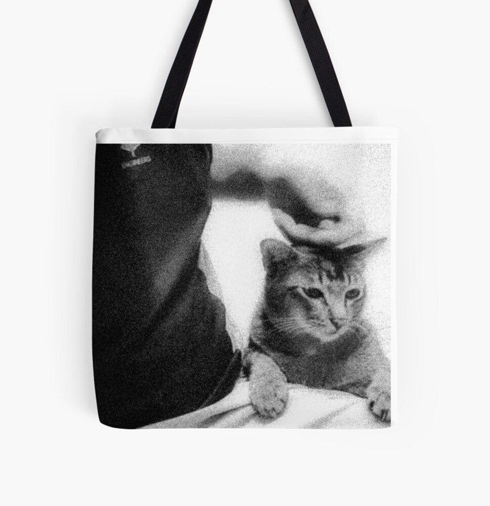 redbubble.com/i/tote-bag/Gra…
#CatsOfTwitter #dailydelight
If you like this bag, please help me get one so I can earn a little to pay for my cats' food and medicine. Thank you😸😺