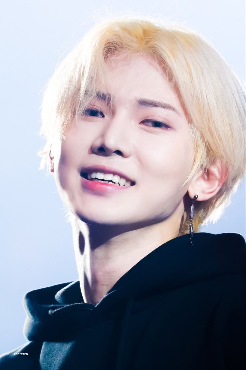 min_keyli's tweet photo. Happy Birthday Kang Yeosang 💜🥳 #여상이생일축하한다몬헤헷
#Our_Prince_Yeosang_Day
#ATEEZ #에이티즈 
@ATEEZofficialjp @ATEEZofficial https://t.co/ama1PiWCQ8