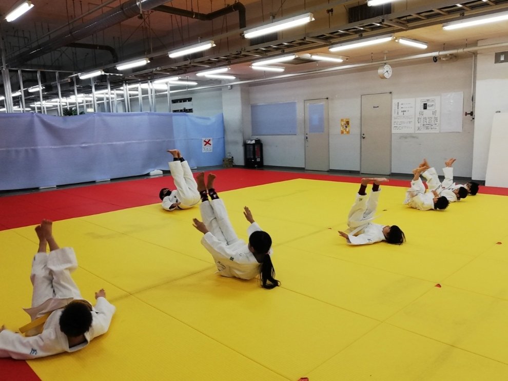 ট ইট র 文武一道塾 志道館 柔道 志道館は改めて 受身 の素晴らしさに注目しています 普段の柔道稽古の中で 当たり前のように取り組んでいる 受身 ですが 学ぶほどにその奥深さを知ることができます 館長コラム ぜひご一読ください T Co ট ইট র 文武一道塾 志道館 柔道 志道館は改めて 受身 の素晴らしさに注目しています 普段の柔道稽古の中で 当たり前のように取り組んでいる 受身 ですが 学ぶほどにその奥深さを知ることができます 館長コラム ぜひご一読ください T Co