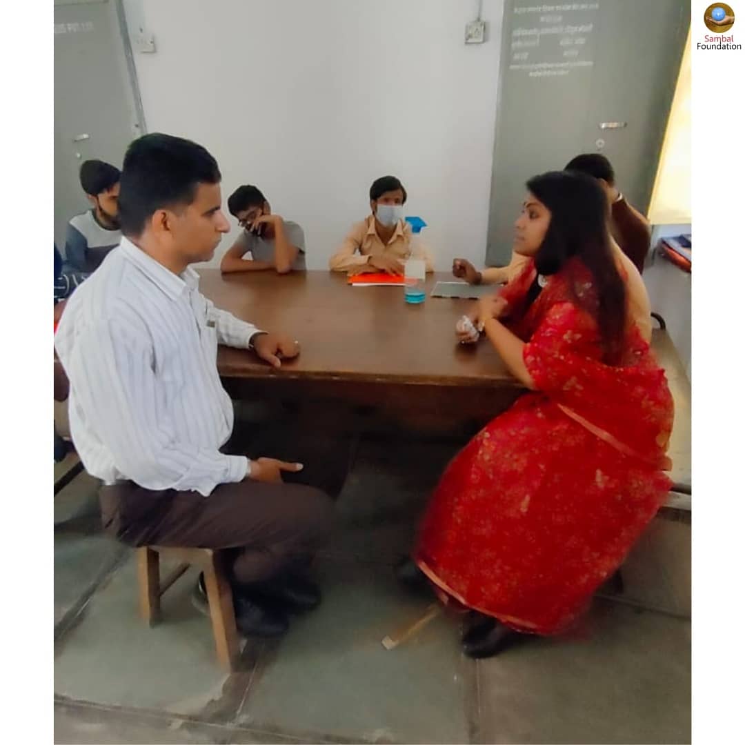 SambalFD's tweet photo. Interaction with the Udaipur Blind school and assuring them of our continuous assistance for a bright future of the Yong minds.
@Anupama89959415

#empathywithsambalfoundation #empathy #support #specialchildren #care #humanfirst #covidfighters #covid_19 #growtogether #Growth https://t.co/mU8VlW3EjU