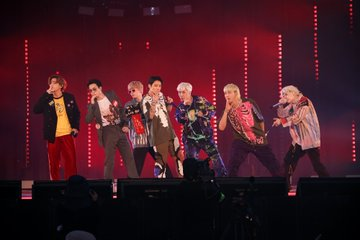 PMS_1306_'s tweet photo. 📷Imágenes oficiales de K-media para el Muster Sowoozoo 

@BTS_twt 

©BTSNewsBrasil | ℙ𝕄𝕊_𝟙𝟛𝟘𝟞_ https://t.co/c2RLRahNJX