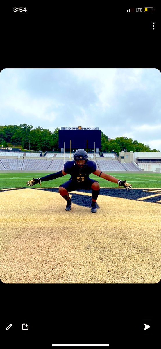 JaredMassay's tweet photo. Great Visit at Army West Point Today! Thank you. @CoachJohnLoose @CoachJeffMonken @ArmyFB_Recruit https://t.co/Fjao8oCslC