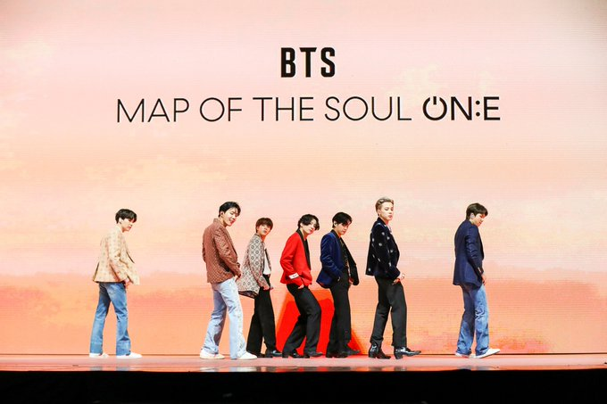 PMS_1306_'s tweet photo. 📊Conciertos/eventos de @BTS_twt 

-"Muster Sowoozoo" (junio 2021) - 1,330,000 espectadores de 195 países 
-"Map of the Soul ON:E" (octubre 2020) - 993,000 espectadores de 191 países reportados por bighit 

©BTSChartDailyx | ℙ𝕄𝕊_𝟙𝟛𝟘𝟞_ https://t.co/ZPIjrDi2YE