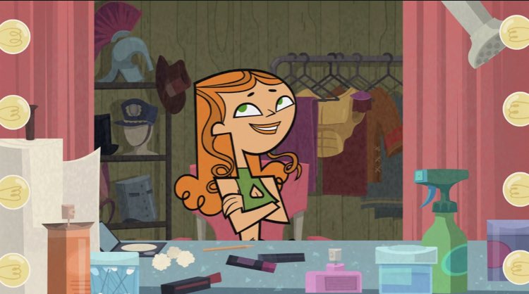 “Yeah, Chris probably had to nuke my winning streak. Starting to look suspicious, eh? I’ve been poached for an illegal alliance before, remember?” #TDBBDiaryRoom