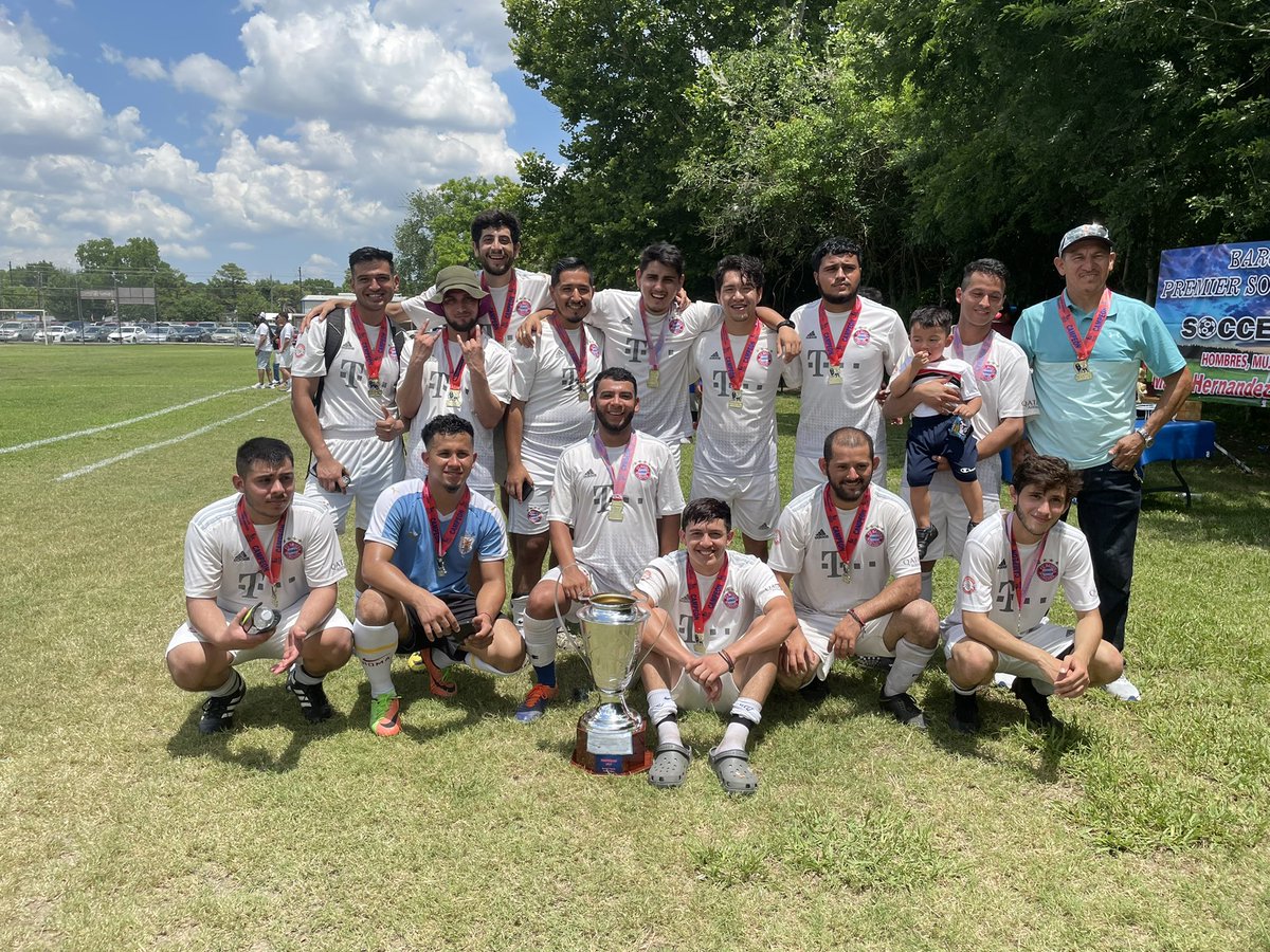 Demboyz_htx's tweet photo. We have been MIA but we’ve been busy… 
S/O Demboyz for a wild and fun season! Proud of the homies. 
#LoserBracket #TooHot #OnePoint https://t.co/Yb6p4flms6