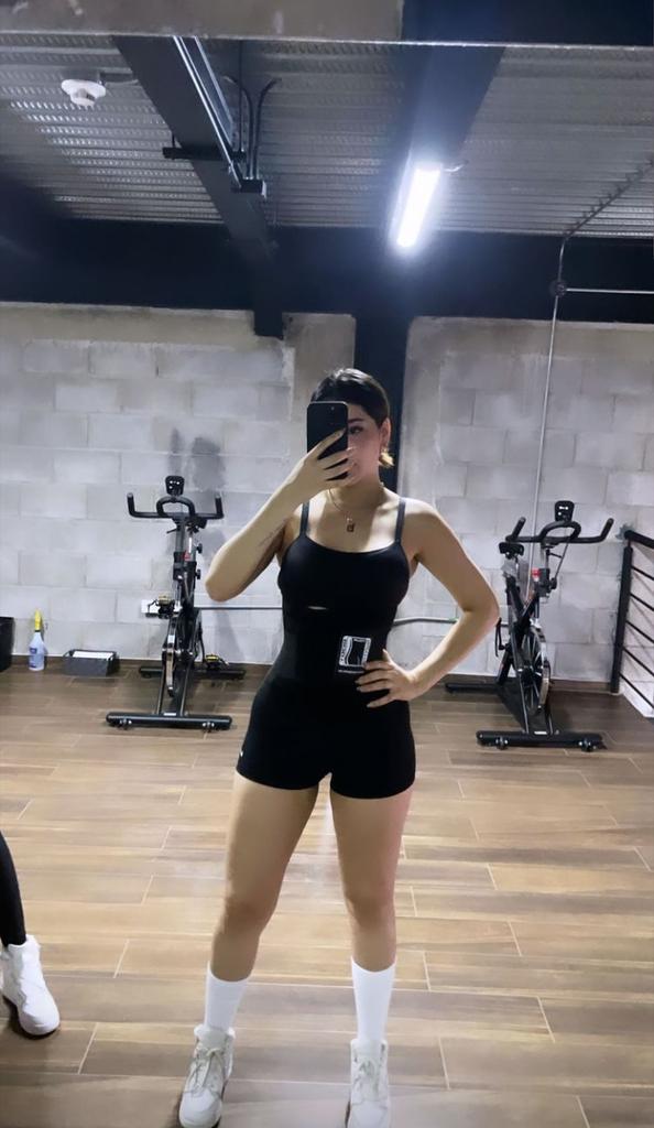 kosdaer's tweet image. Mis dos influencers favoritas ✨, diferentes procesos ❤️