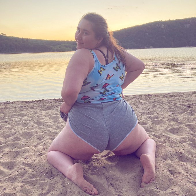 🏳️&zwj;🌈Pride Month Sale🏳️&zwj;🌈10% off for my next 20 subs❤️$6.75 for 30 days!🧡access to 220+ posts💛daily posts💚solo