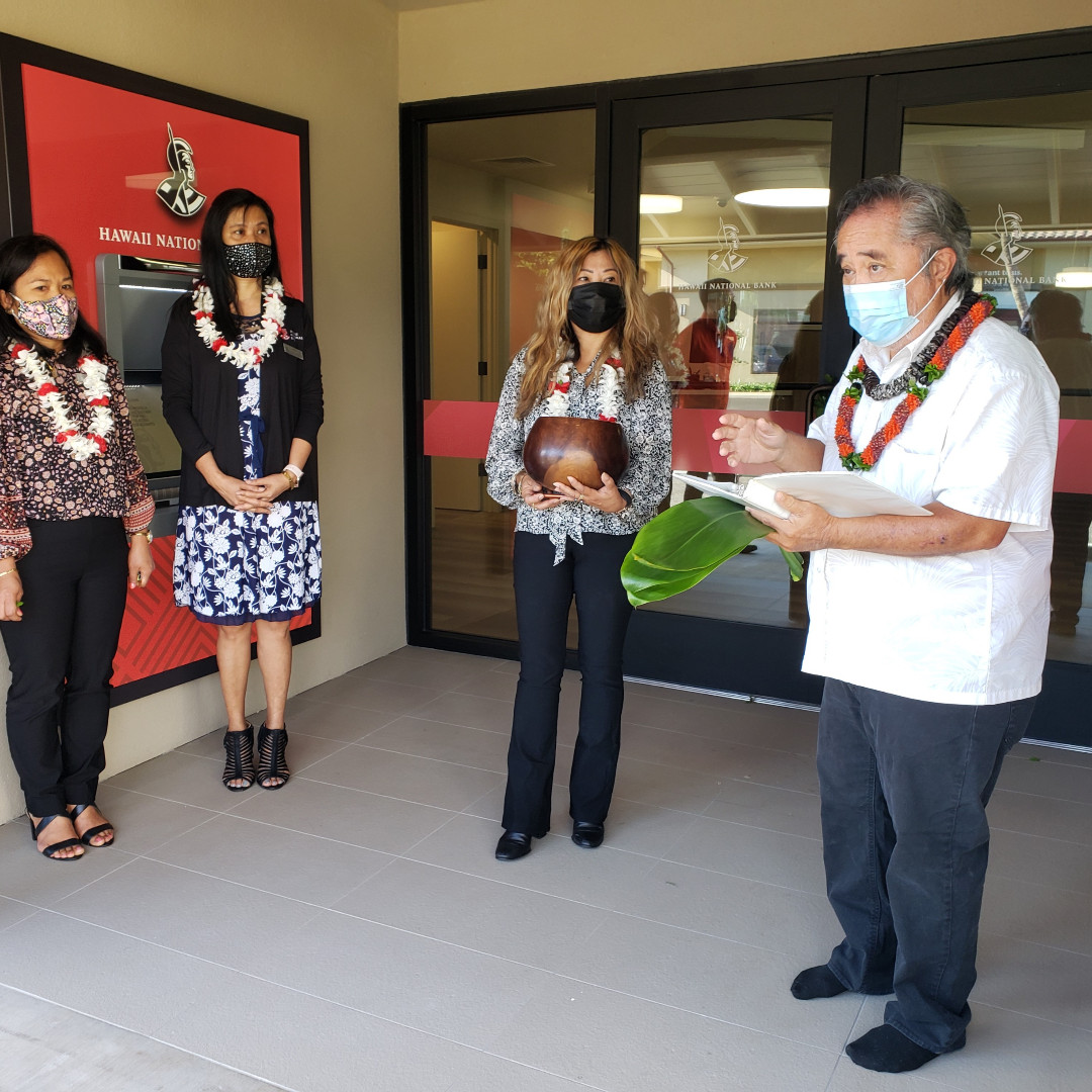 Armstrongbuildr's tweet photo. Congratulations to our clients  Hawaii National Bank on the Grand Opening of your new Kahului Branch!  We enjoyed working with you on this project to create a beautiful new space for your customers in Maui. #Maui #Blessing @hawaiinational https://t.co/zBAVlzGBpT