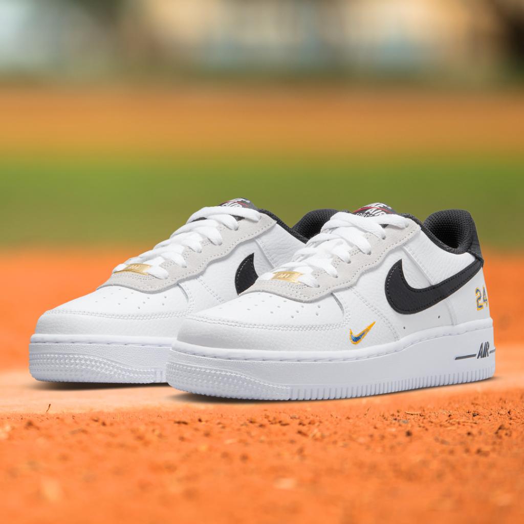 Nike Air Force 1 '07 'White Dark Beetroot' | Men's Size 10.5