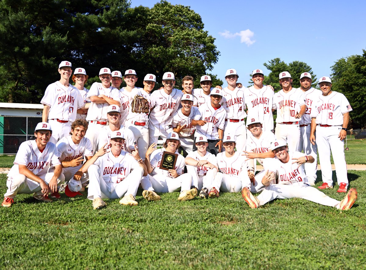 johnbowersphoto's tweet photo. a little celebrating on the diamond tonight for the Regional Champs! @DulaneyBaseball https://t.co/kgBHgCDlrM